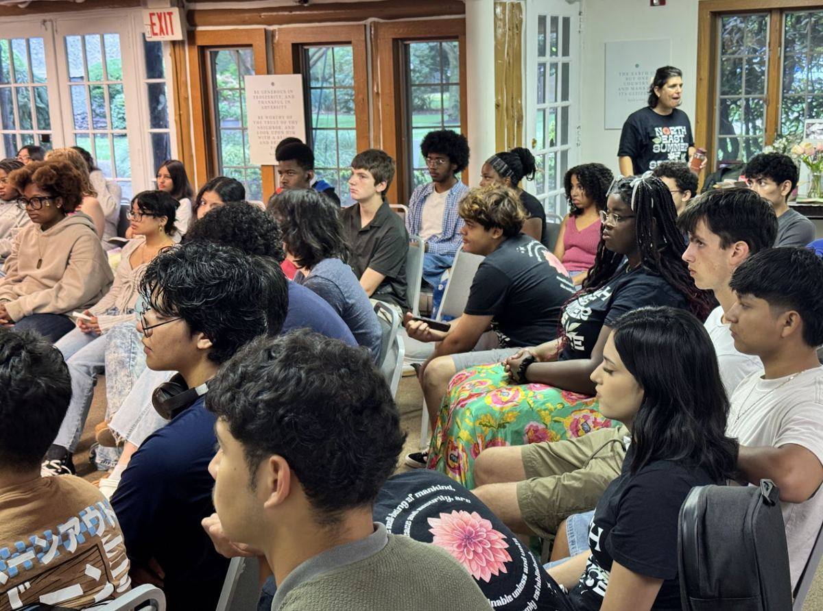 Youth in conversation during the internship